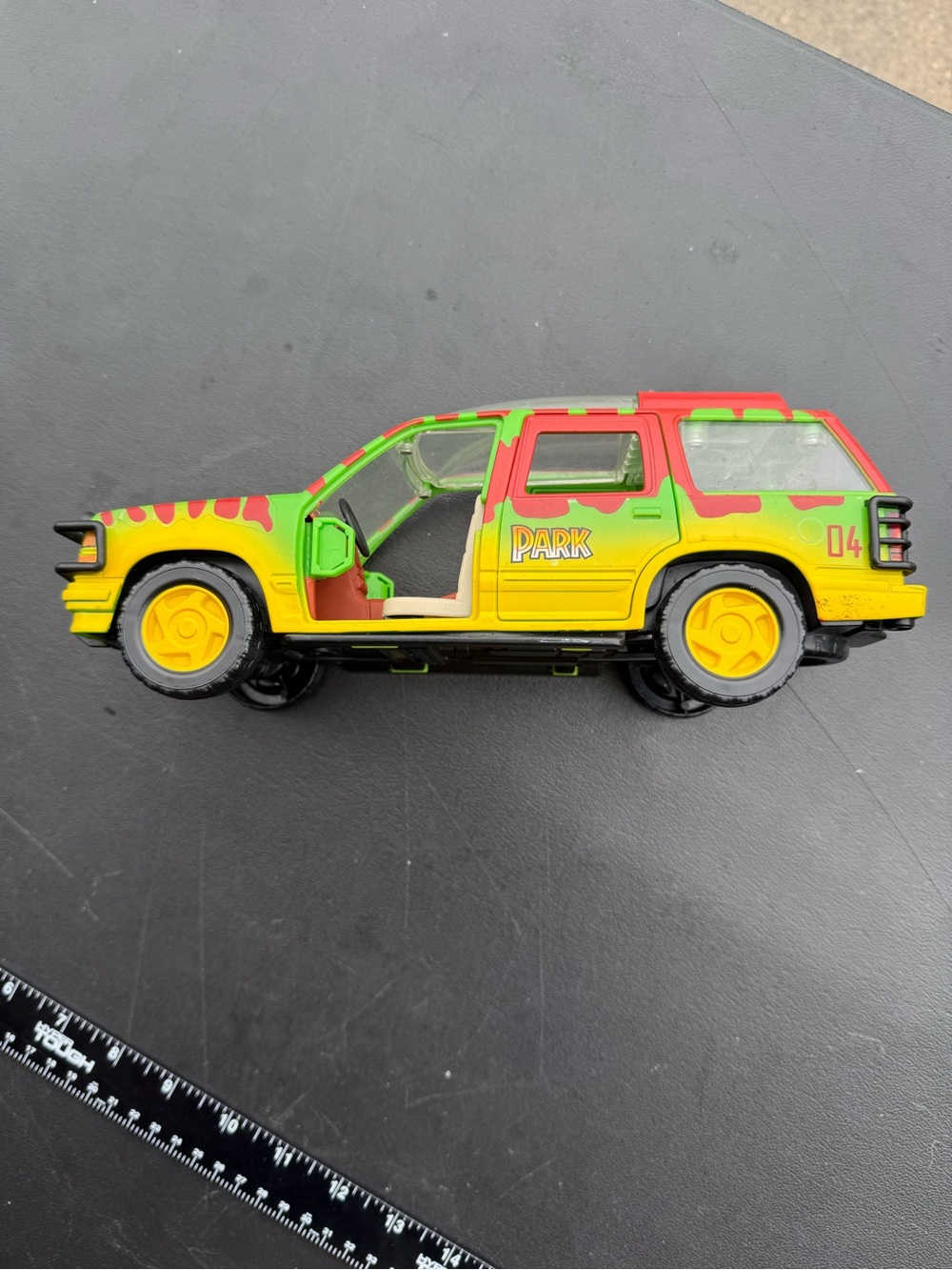 JURASSIC PARK 1993 Ford Explorer Mattel Legacy Collection Car Truck 2020